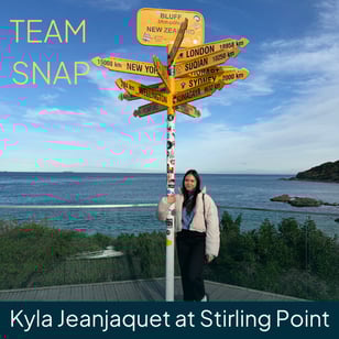 Staff selfie template (35)